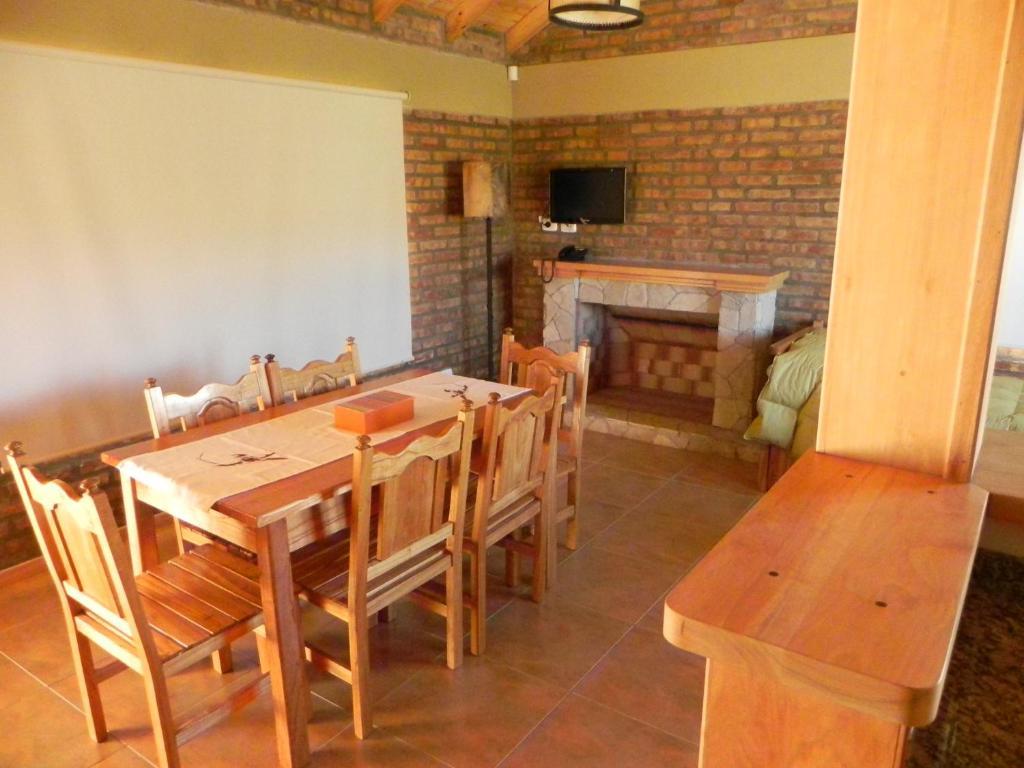 Hosteria Y Cabanas Land Park - Spa & Lodge Junín de los Andes Habitación foto